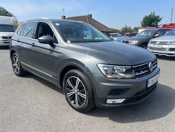 Used Volkswagen Tiguan 2016 for sale - 75599908: Photo