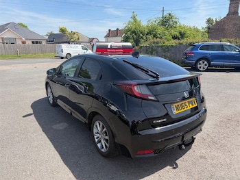 Used Honda Civic 2015 for sale - 78670980: Photo