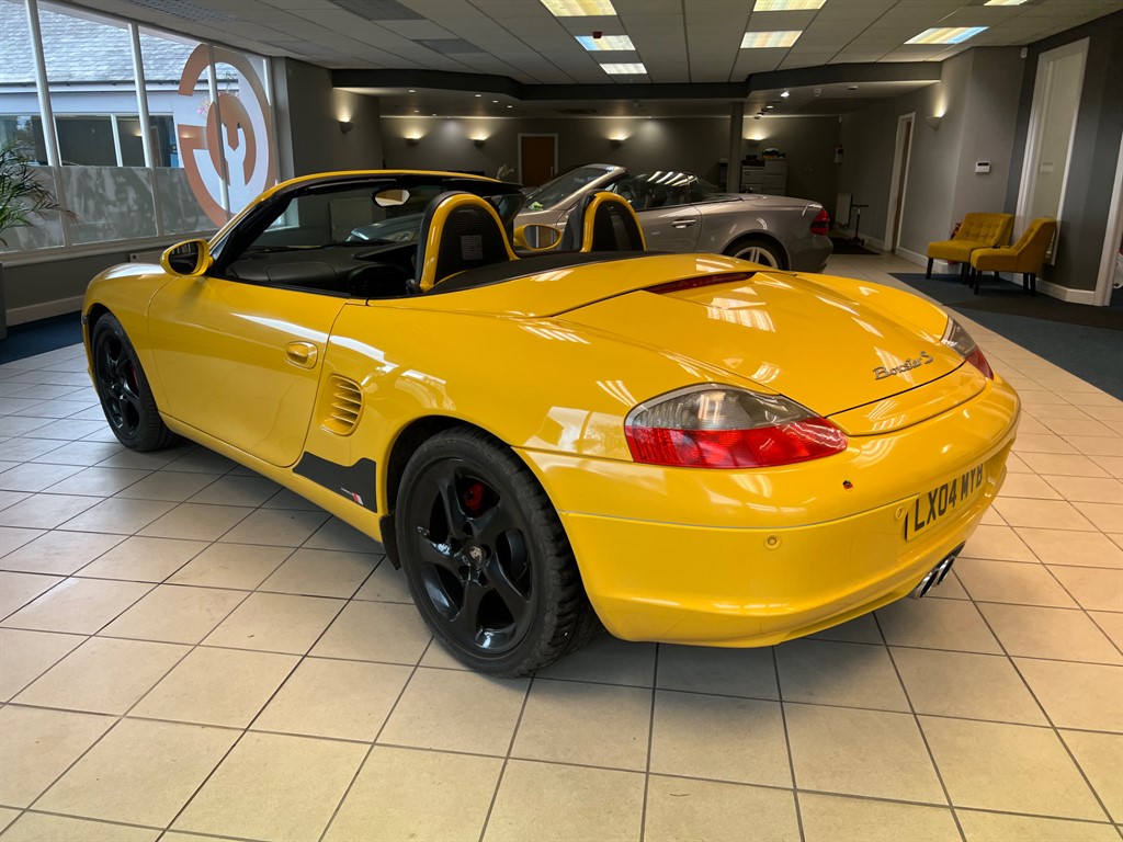 Used Porsche Boxster 2004 for sale - 76384952: Photo 2