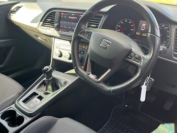 Used SEAT Leon 2018 for sale - 79602475: Photo