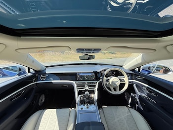 Used Bentley Flying Spur 2025 for sale - 75459502: Photo