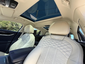 Used Bentley Flying Spur 2025 for sale - 75459502: Photo