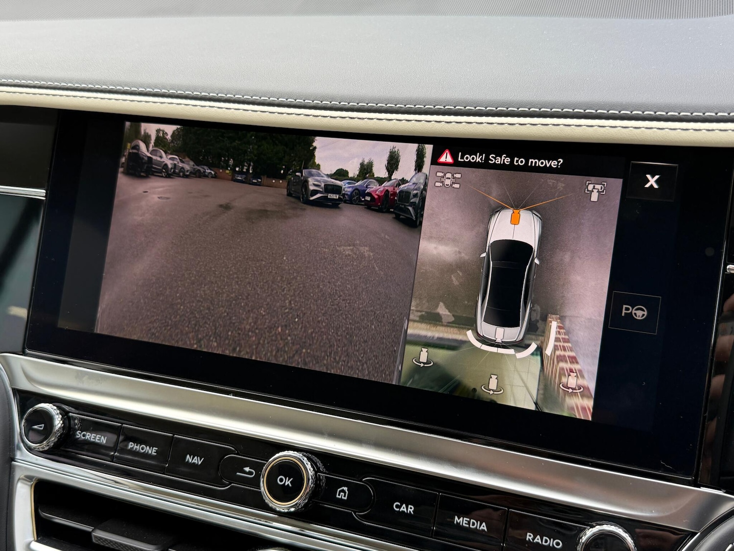 Used Bentley Flying Spur 2025 for sale - 76865550: Photo 35