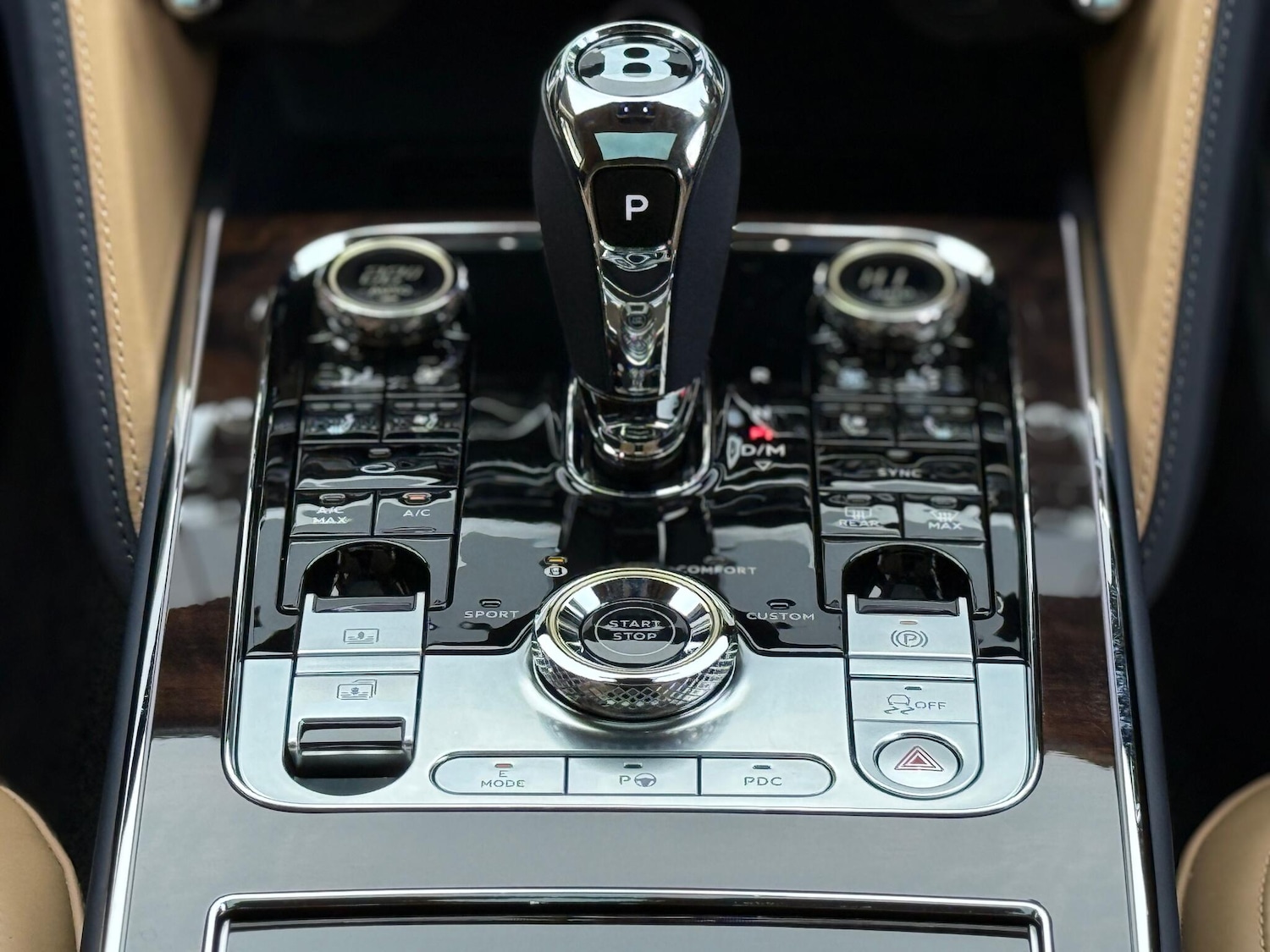 Used Bentley Flying Spur 2023 for sale - 77625279: Photo 26