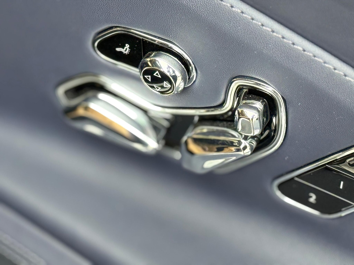 Used Bentley Flying Spur 2023 for sale - 77625279: Photo 27