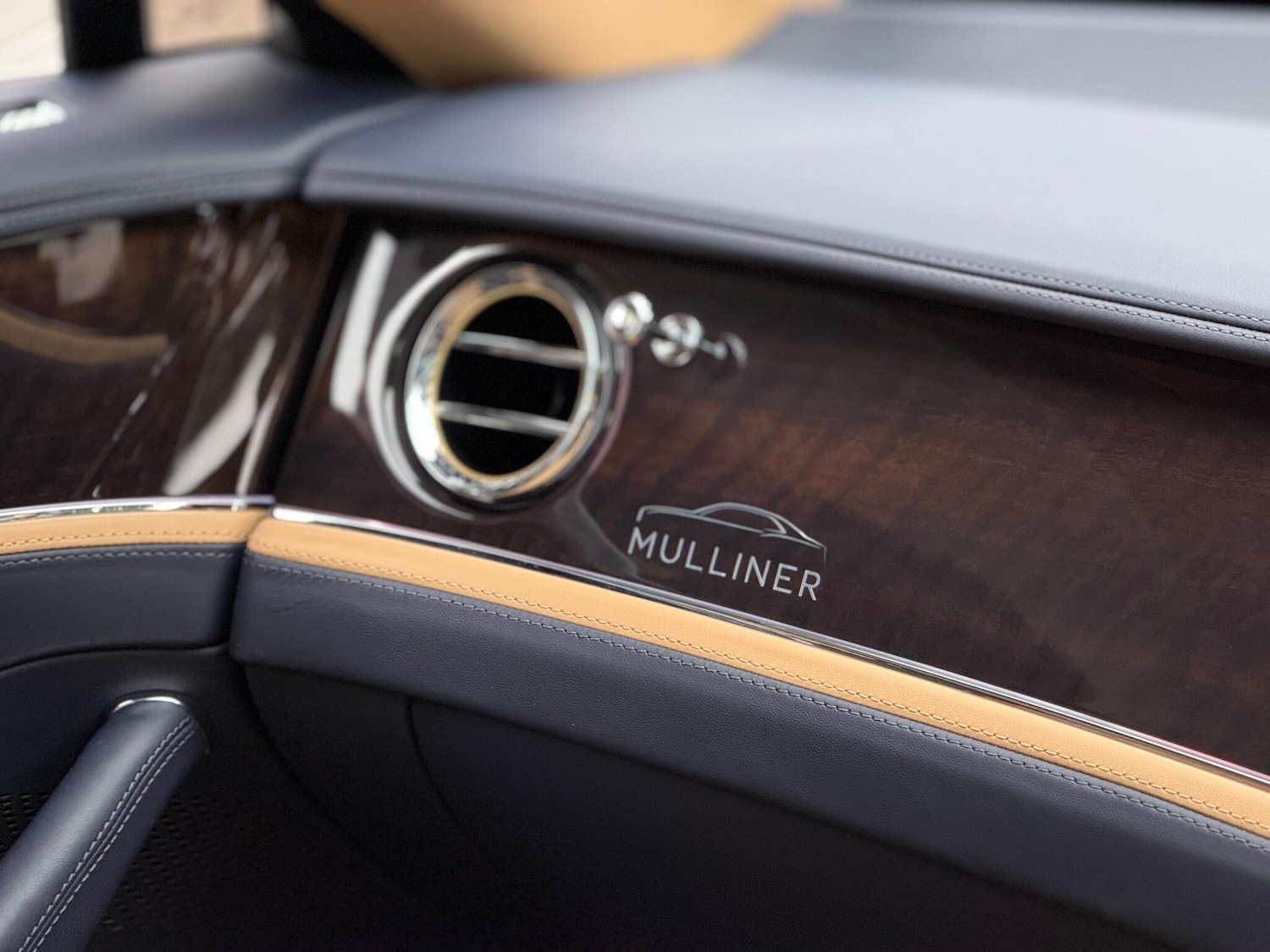 Used Bentley Flying Spur 2023 for sale - 77625279: Photo 35