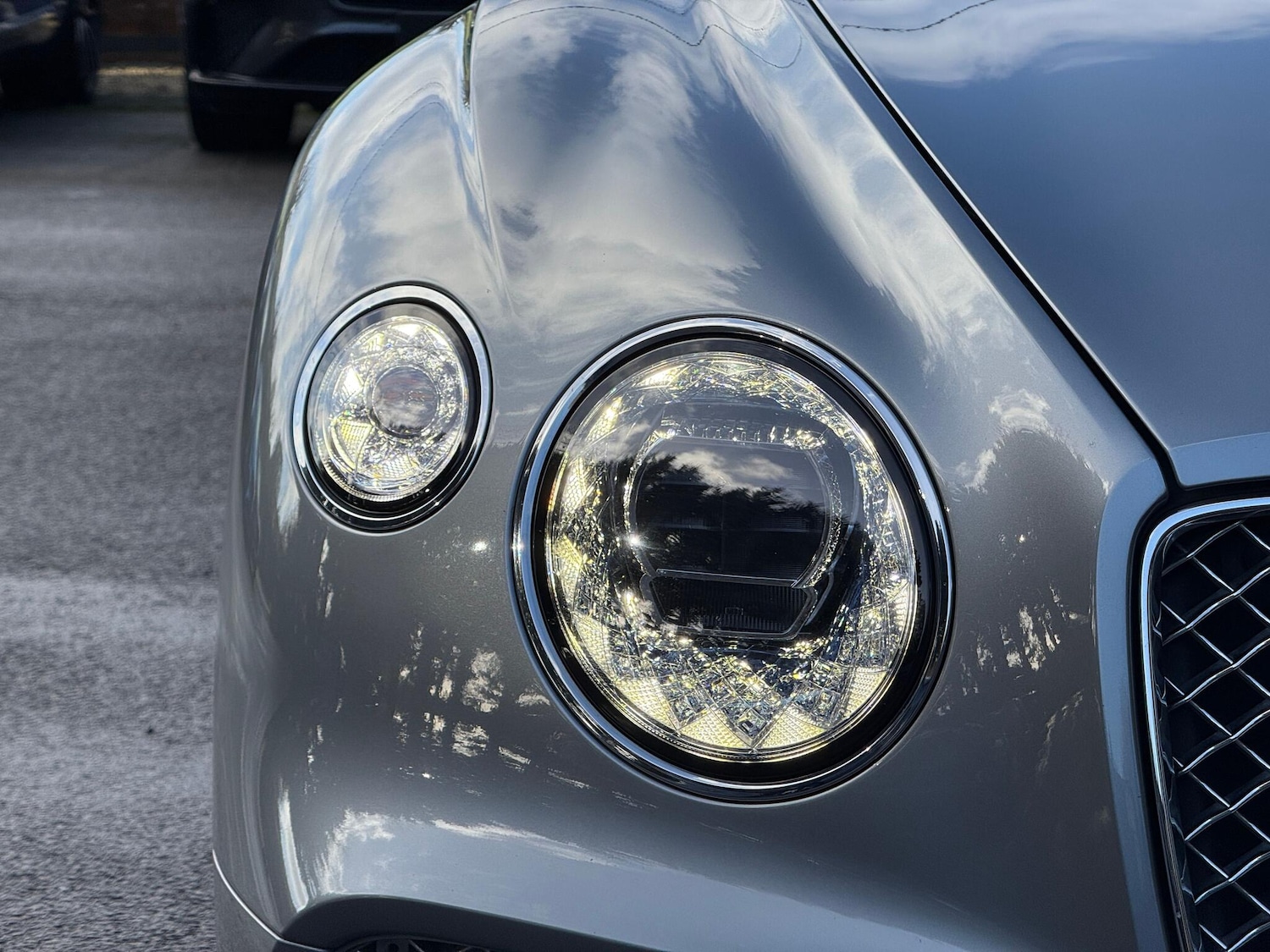 Used Bentley Continental 2018 for sale - 76753142: Photo 11