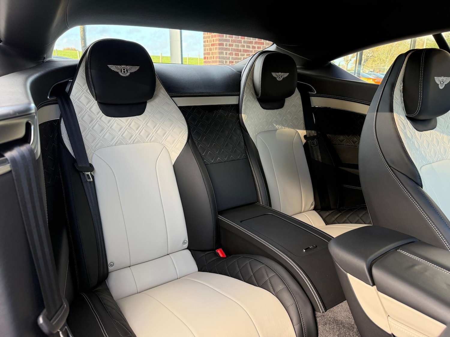 Used Bentley Continental 2018 for sale - 76753142: Photo 16