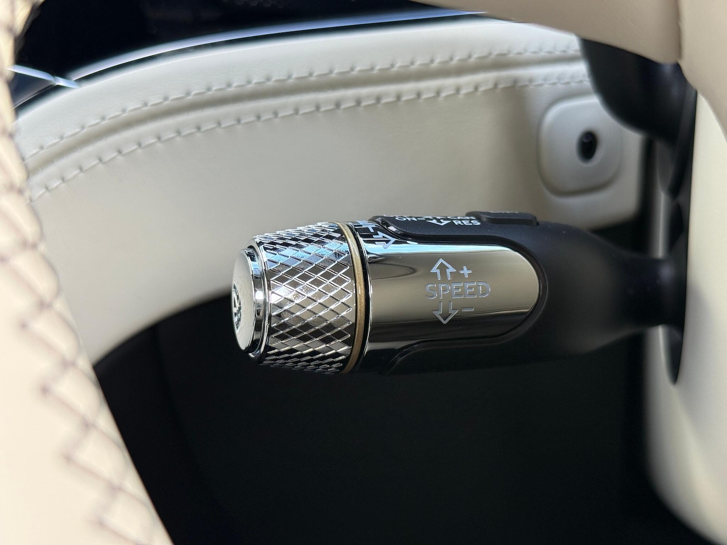 Used Bentley Continental 2018 for sale - 76753142: Photo 35