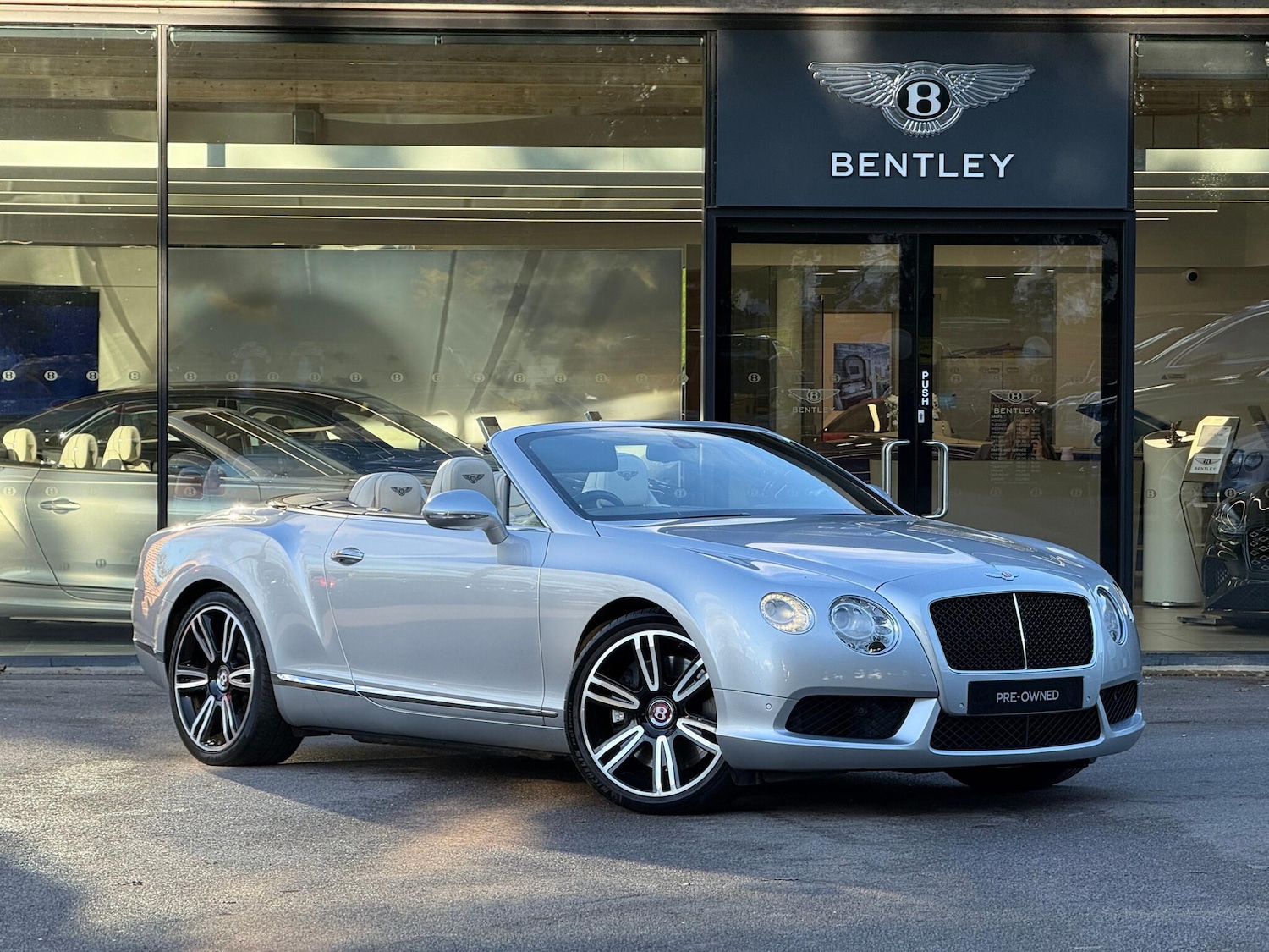 Used Bentley Continental 2014 for sale - 76753159: Photo 1