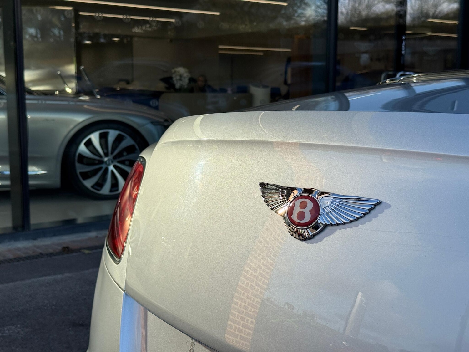 Used Bentley Continental 2014 for sale - 76753159: Photo 10