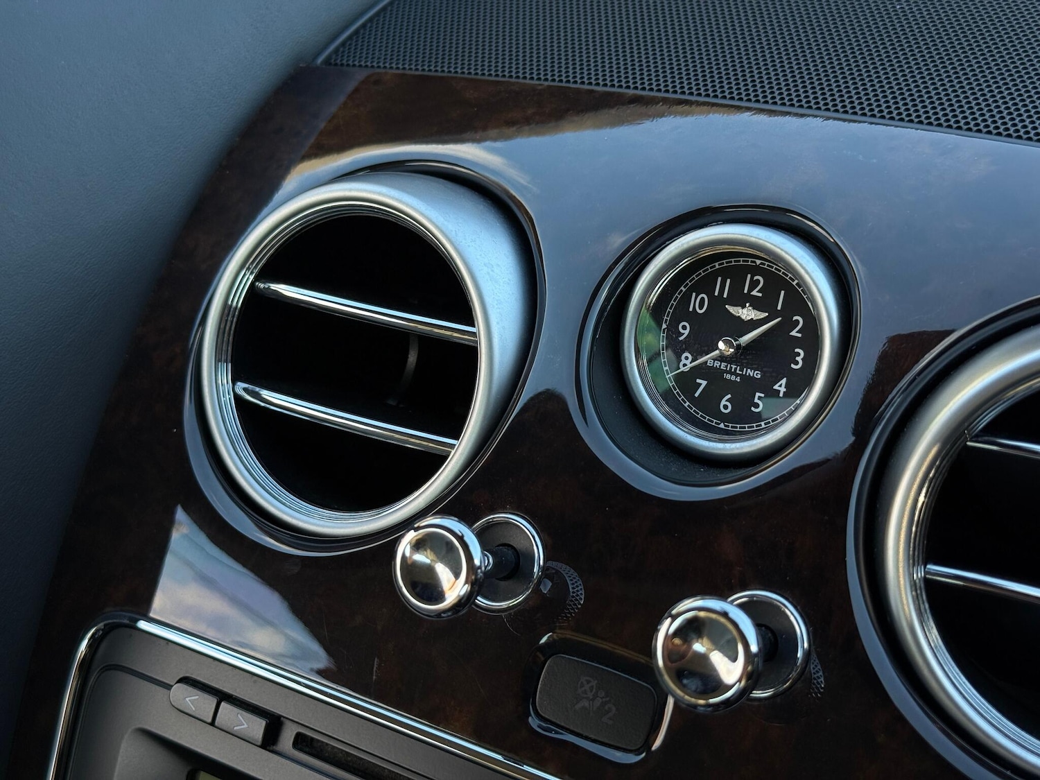 Used Bentley Continental 2014 for sale - 76753159: Photo 29