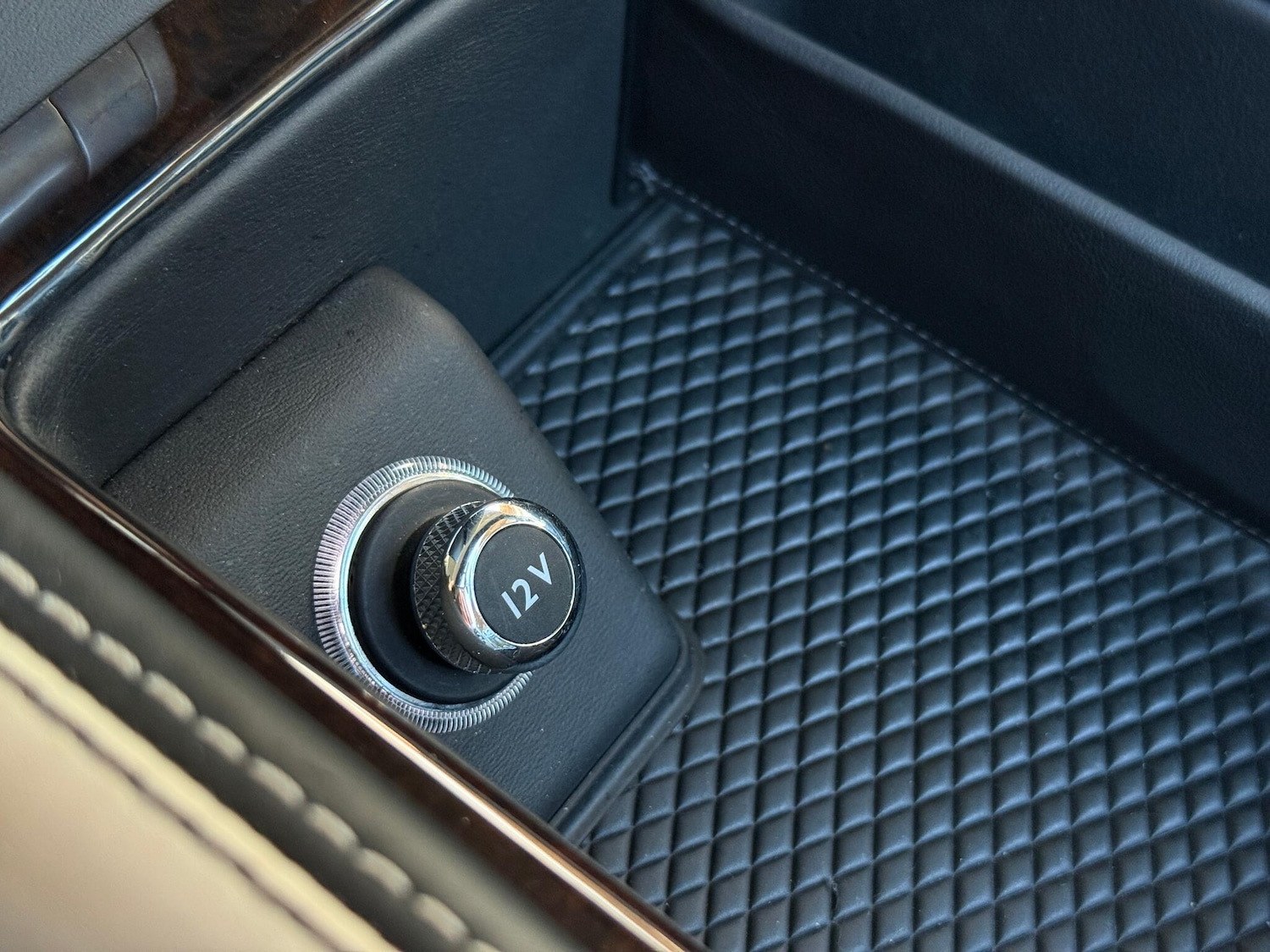 Used Bentley Continental 2014 for sale - 76753159: Photo 30