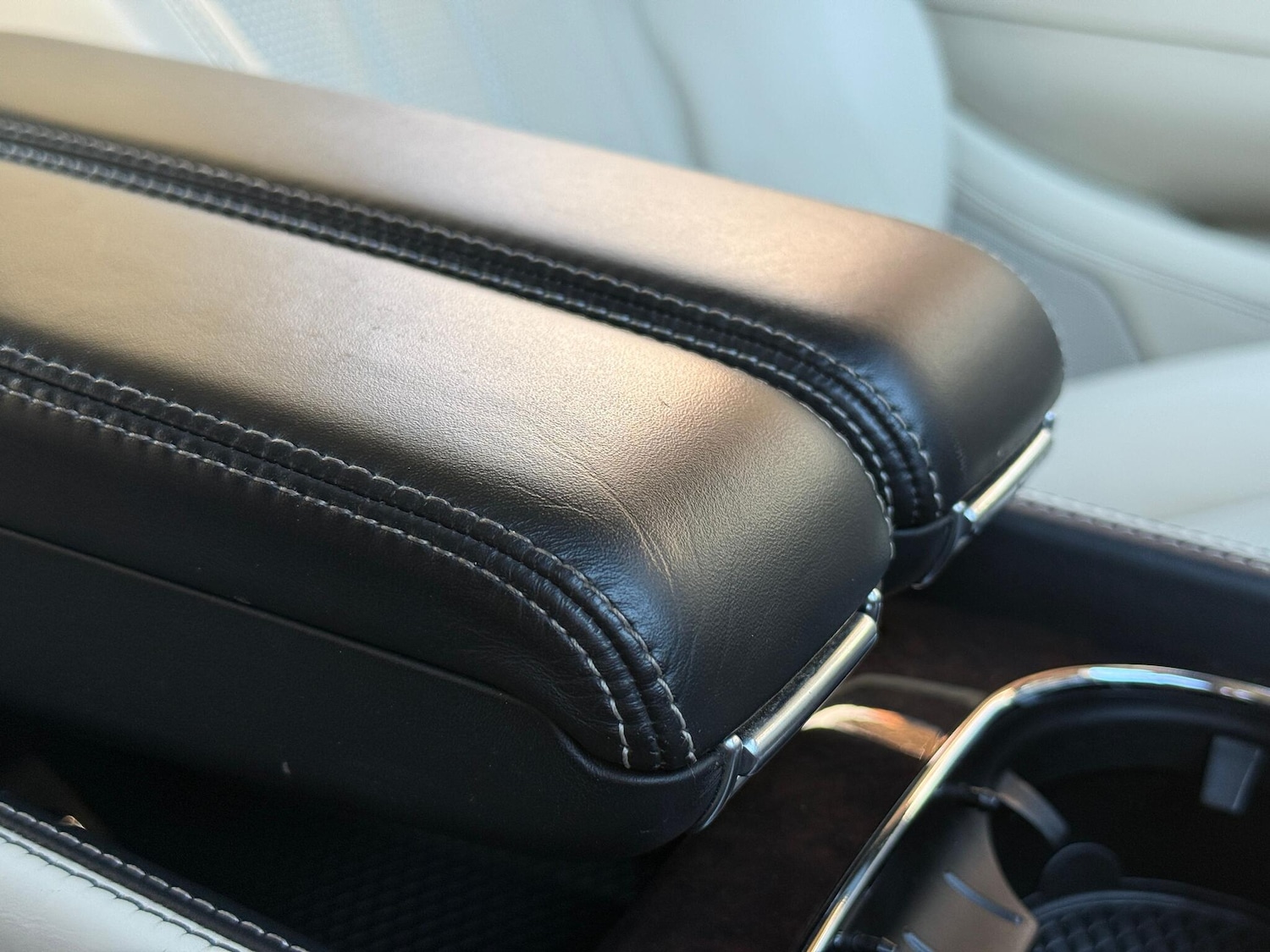 Used Bentley Continental 2014 for sale - 76753159: Photo 32