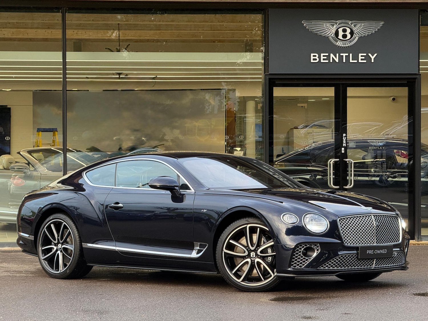 Used Bentley Continental 2022 for sale - 76752672: Photo 1