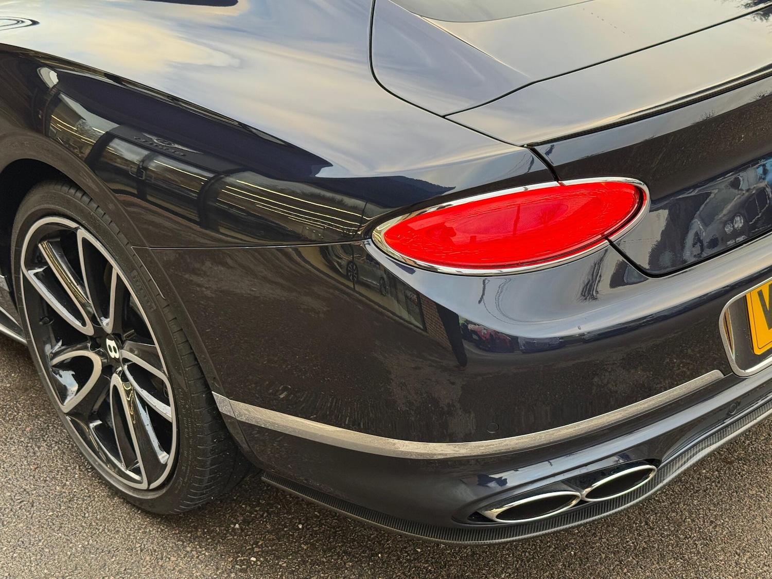 Used Bentley Continental 2022 for sale - 76752672: Photo 16