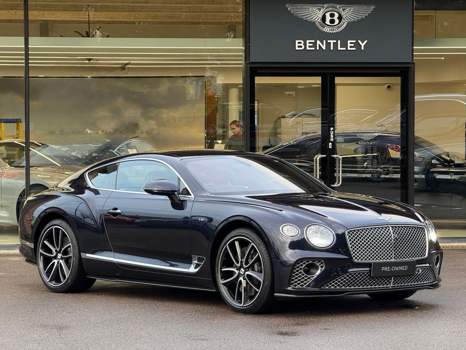 Used Bentley Continental 2022 for sale - 76752672: Photo 2