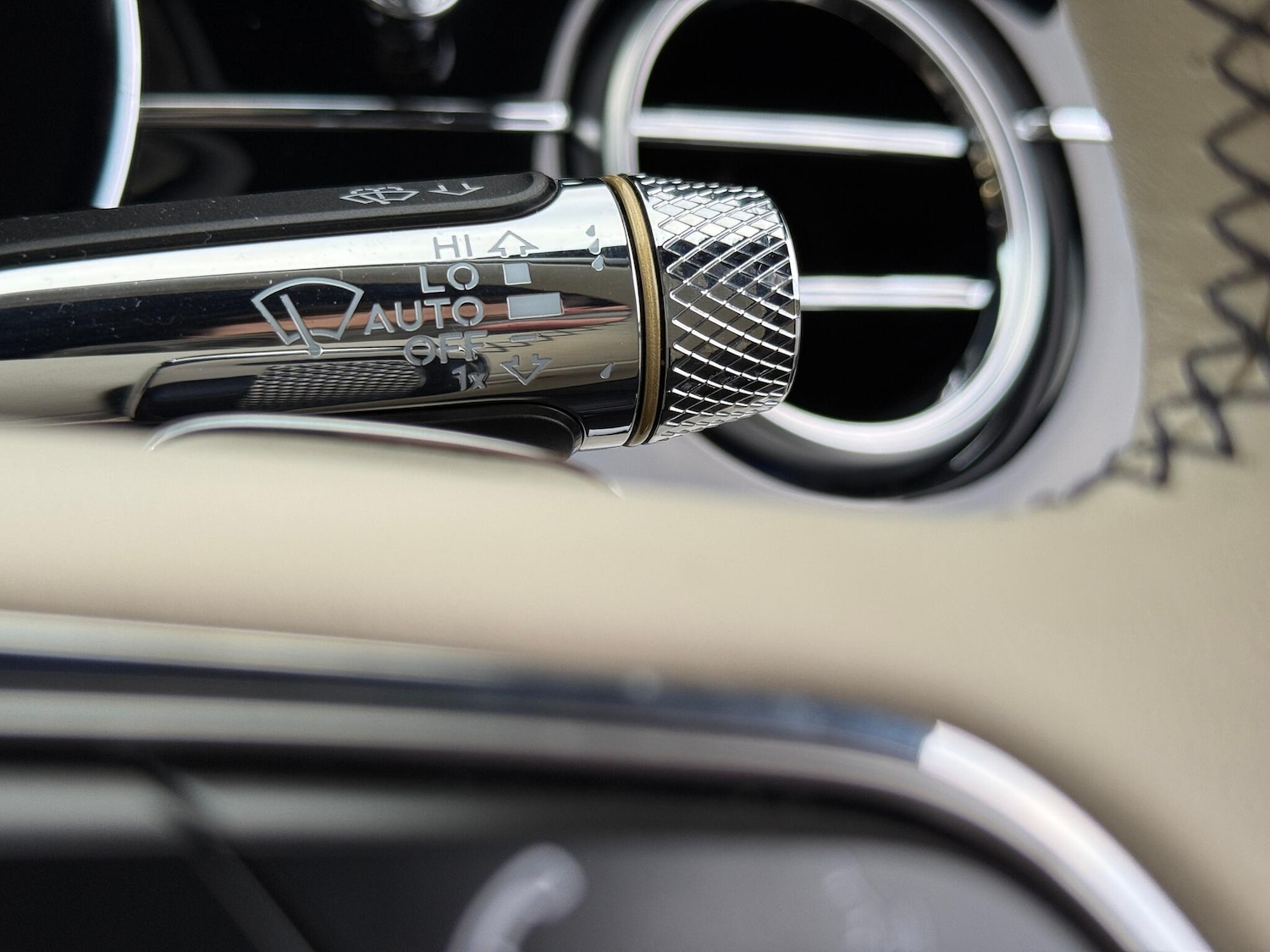 Used Bentley Continental 2022 for sale - 76752672: Photo 31