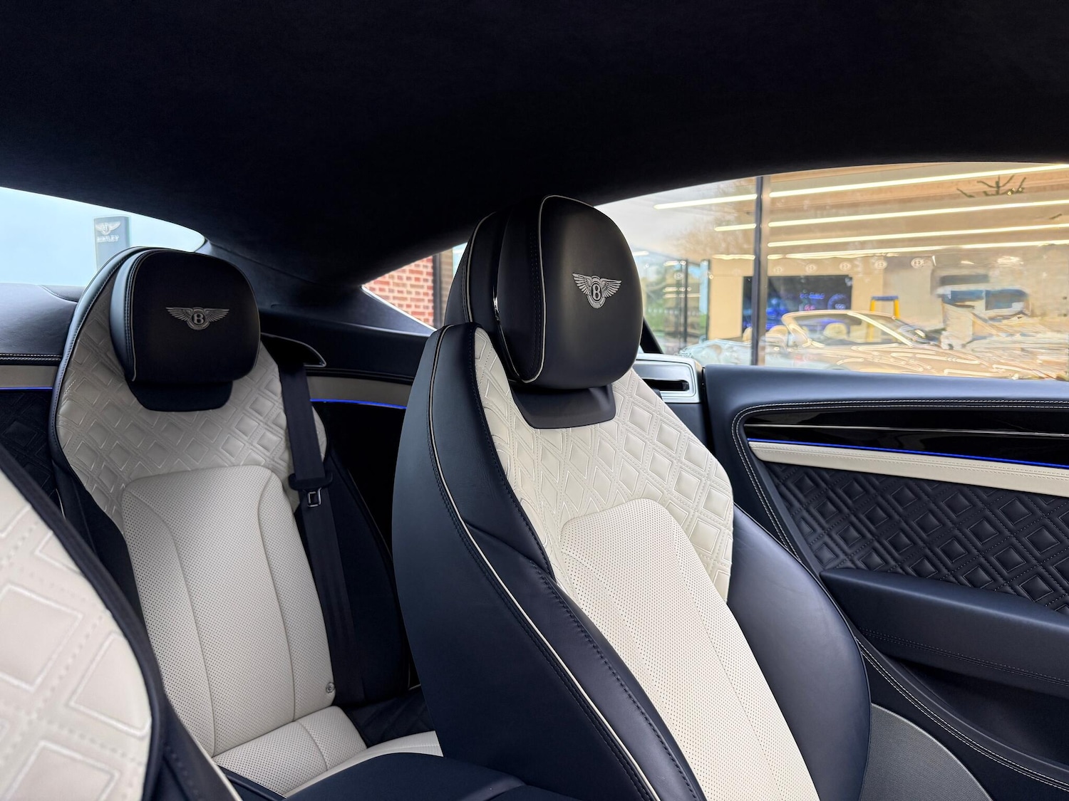 Used Bentley Continental 2022 for sale - 76752672: Photo 39