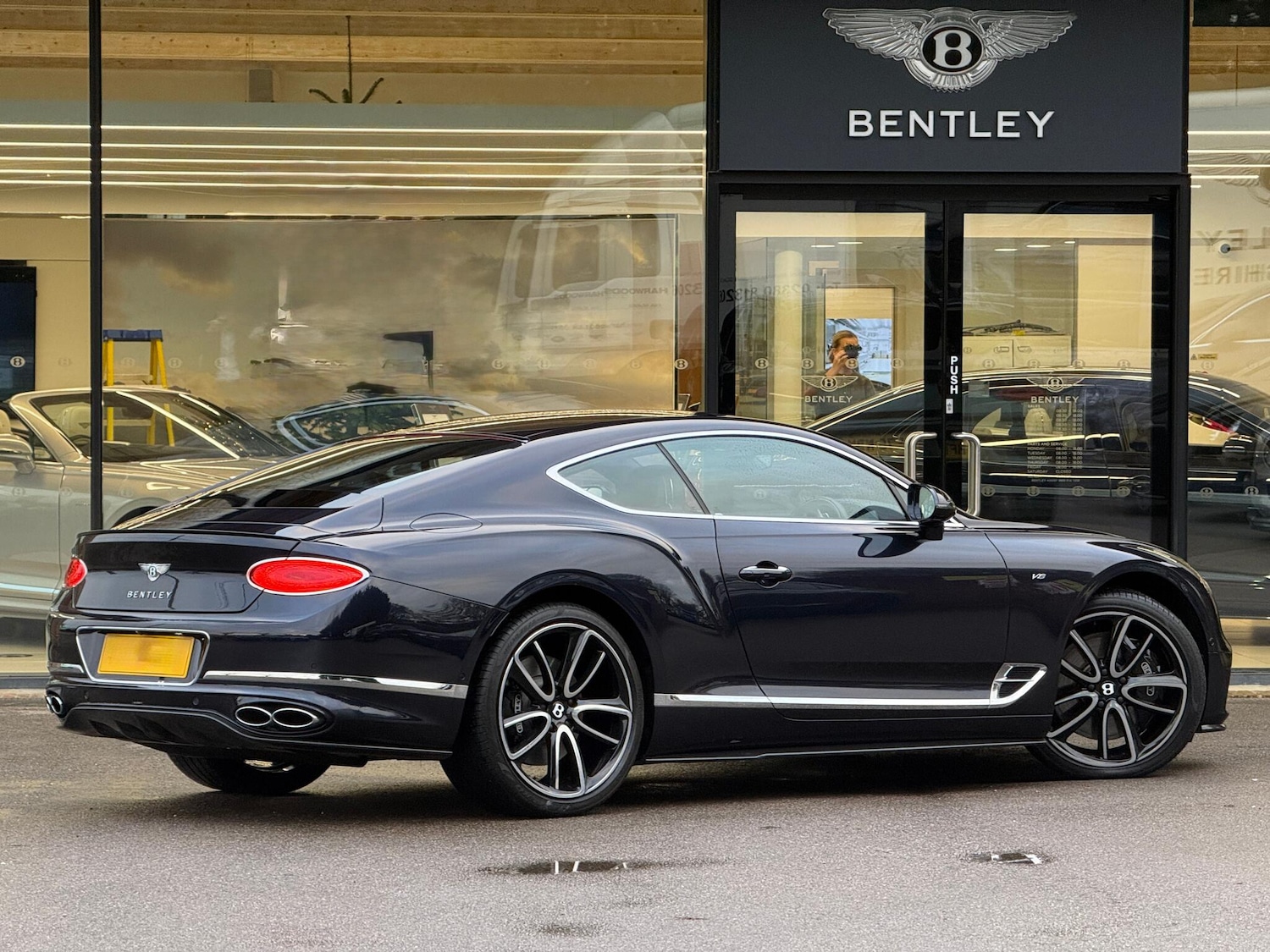 Used Bentley Continental 2022 for sale - 76752672: Photo 43