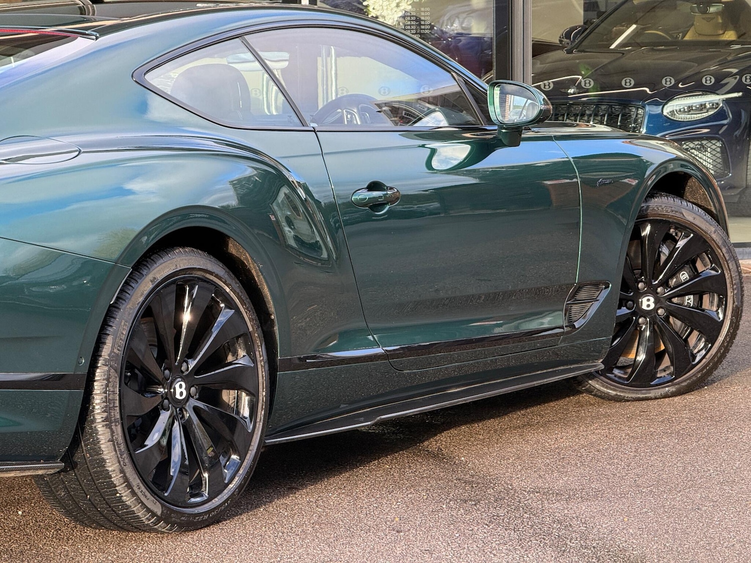 Used Bentley Continental 2024 for sale - 77230288: Photo 60