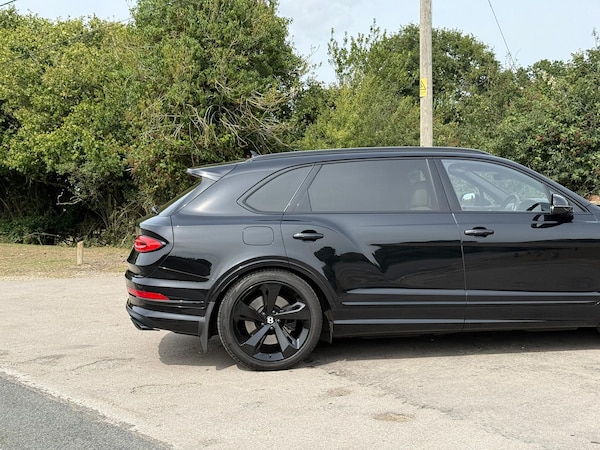 Used Bentley Bentayga 2022 for sale - 75519062: Photo 14
