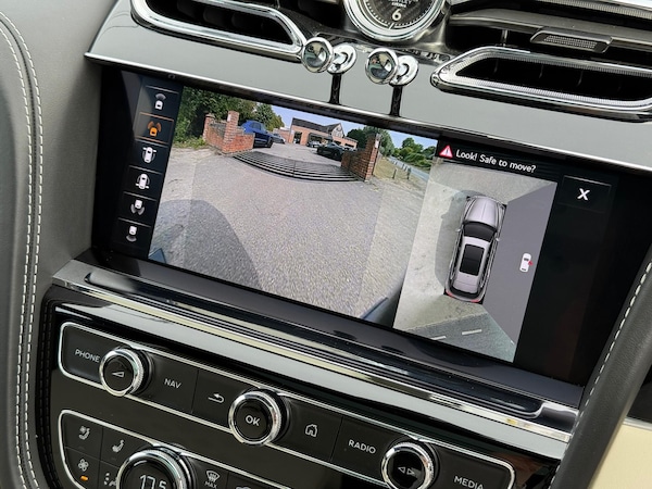 Used Bentley Bentayga 2022 for sale - 75519062: Photo 45