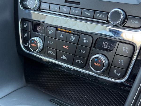 Used Bentley Continental 2015 for sale - 75623049: Photo 34