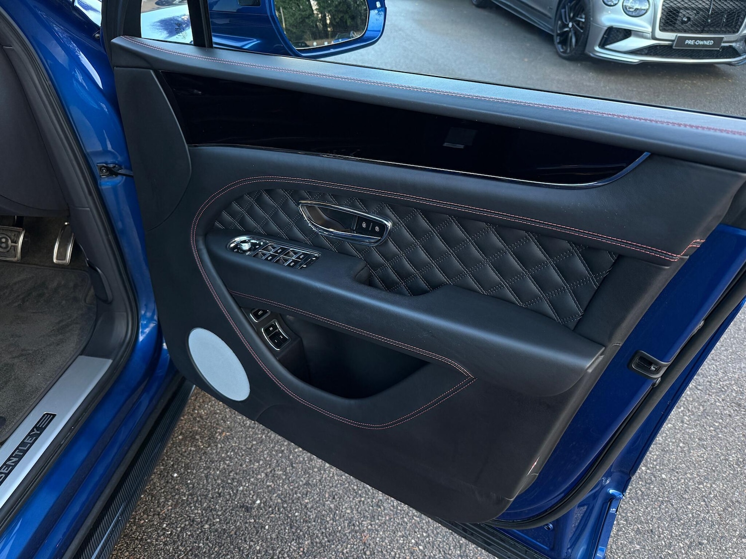 Used Bentley Bentayga 2021 for sale - 76913956: Photo 11