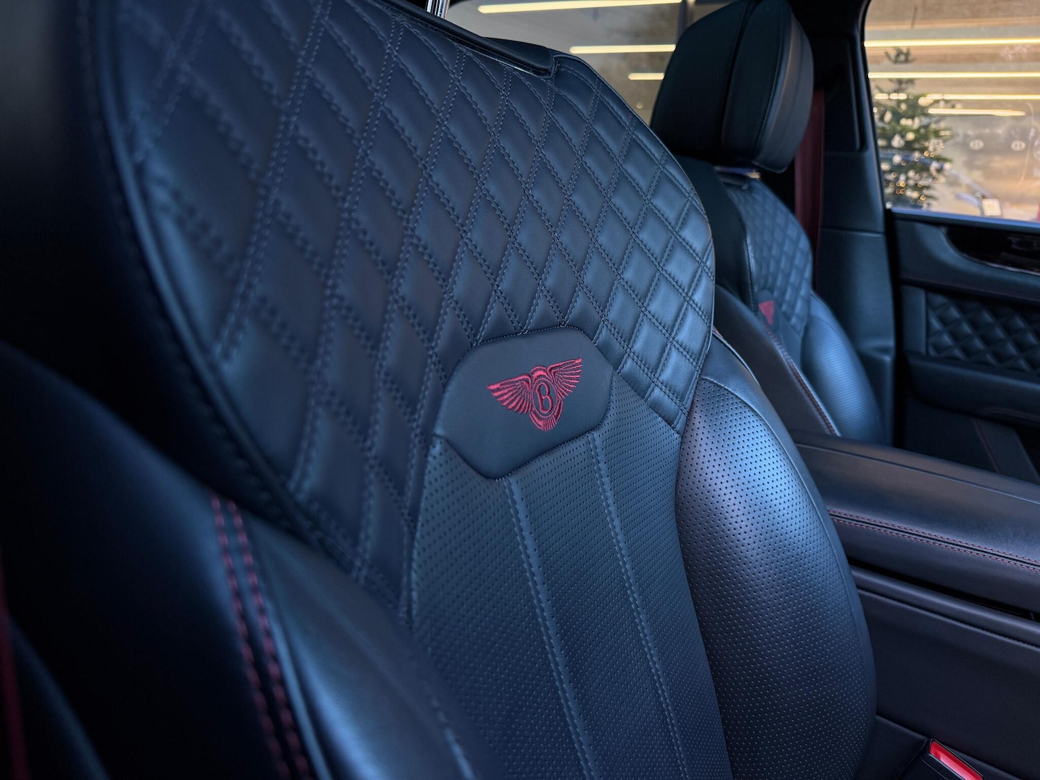 Used Bentley Bentayga 2021 for sale - 76913956: Photo 12