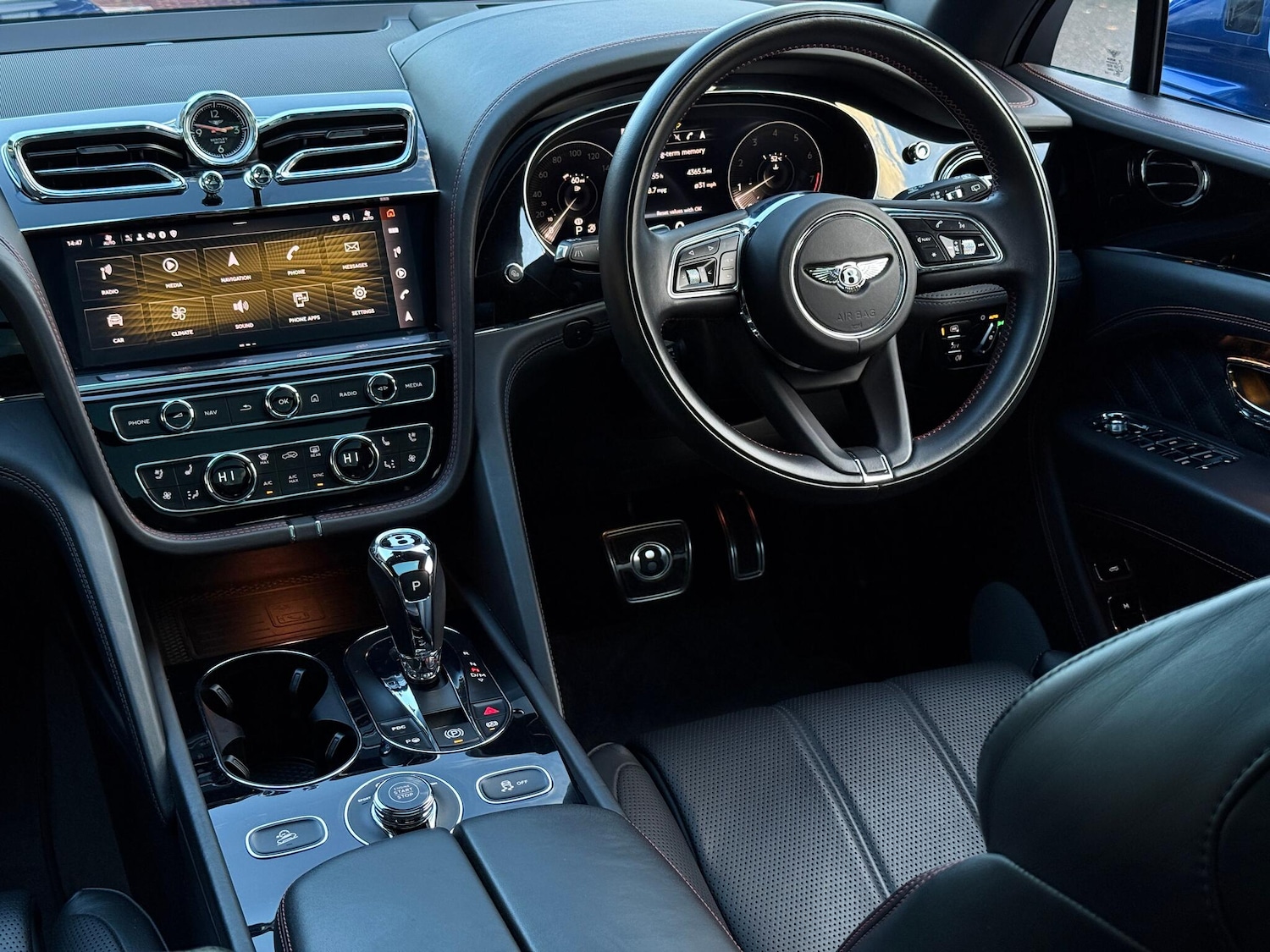 Used Bentley Bentayga 2021 for sale - 76913956: Photo 17