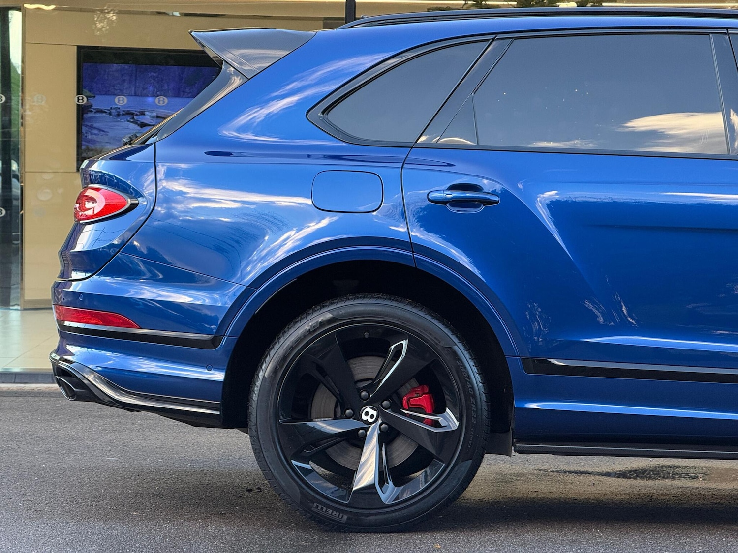 Used Bentley Bentayga 2021 for sale - 76913956: Photo 5