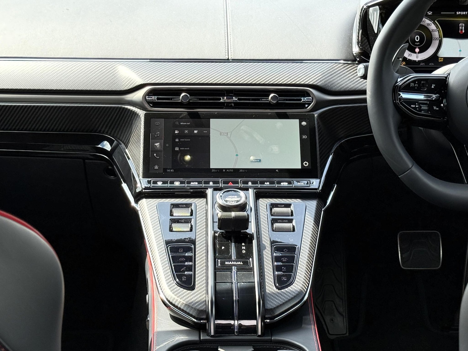 Used Aston Martin Vantage 2025 for sale - 76612895: Photo 16