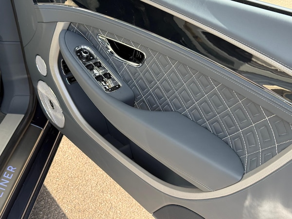 Used Bentley Continental 2021 for sale - 76060419: Photo 28