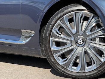 Used Bentley Continental 2021 for sale - 76060419: Photo 4