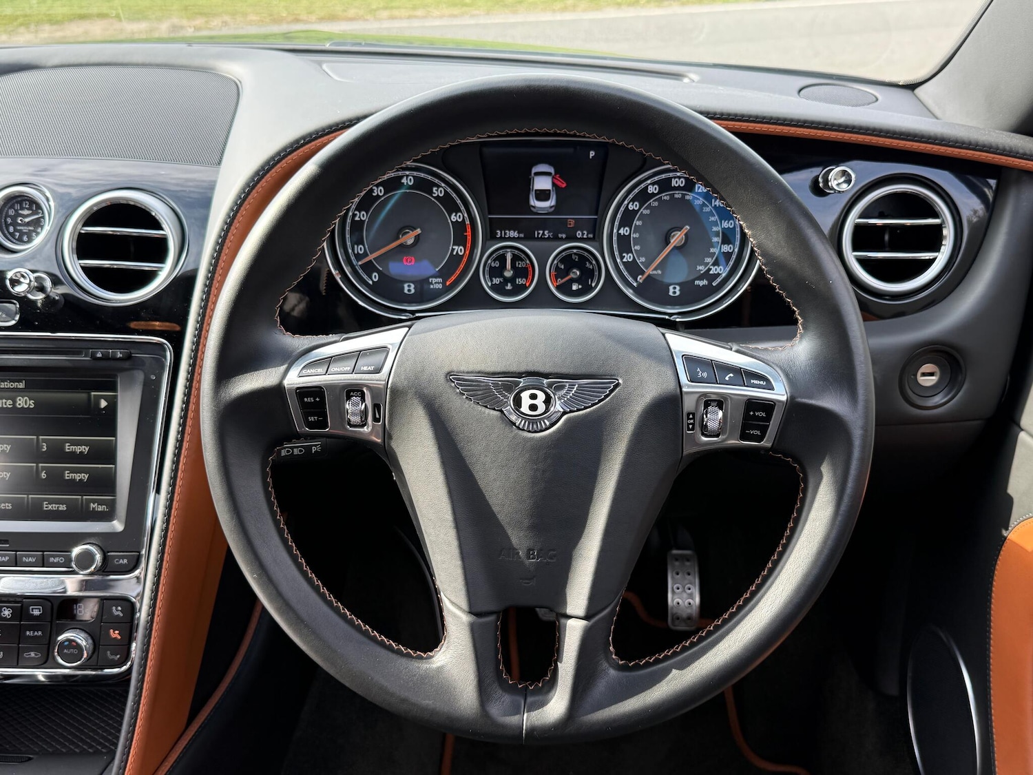 Used Bentley Continental 2015 for sale - 76247734: Photo 27
