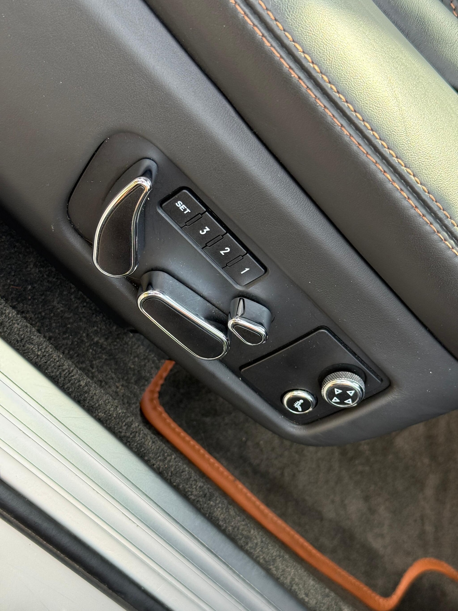 Used Bentley Continental 2015 for sale - 76247734: Photo 37