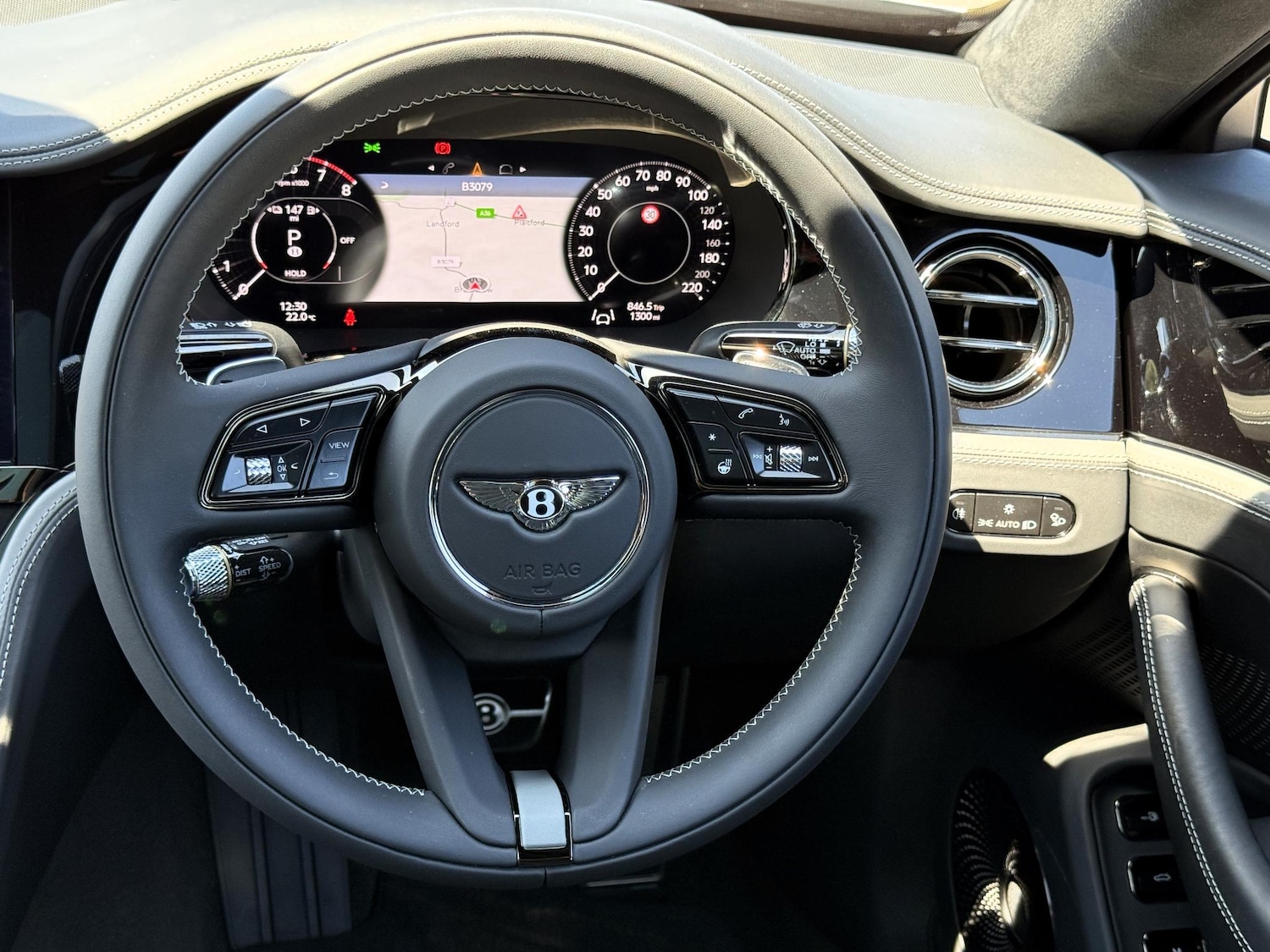 Used Bentley Flying Spur 2025 for sale - 76995038: Photo 41