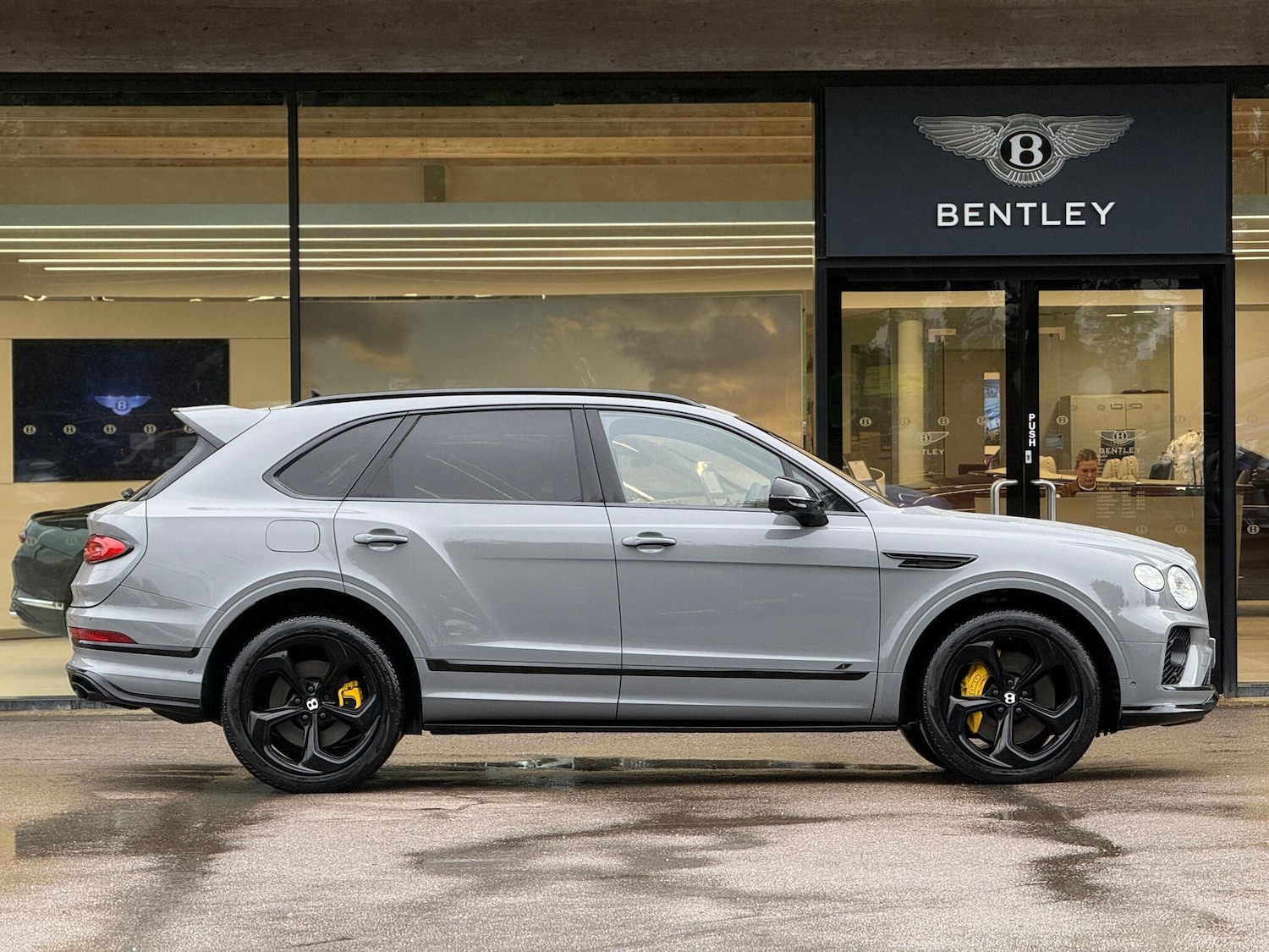 Used Bentley Bentayga 2022 for sale - 77625182: Photo 4