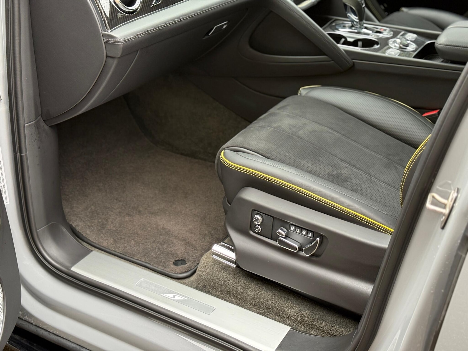 Used Bentley Bentayga 2022 for sale - 77625182: Photo 44