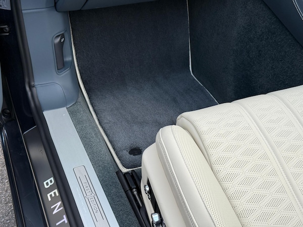 Used Bentley Continental 2025 for sale - 75414192: Photo 32
