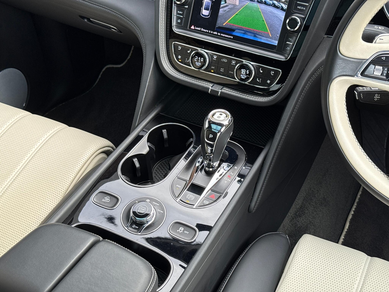 Used Bentley Bentayga 2019 for sale - 76521929: Photo 26