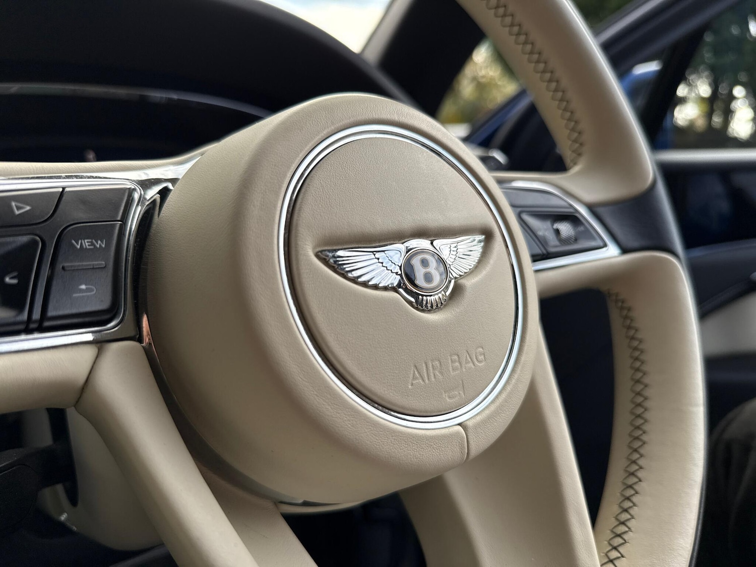 Used Bentley Bentayga 2019 for sale - 76521929: Photo 38