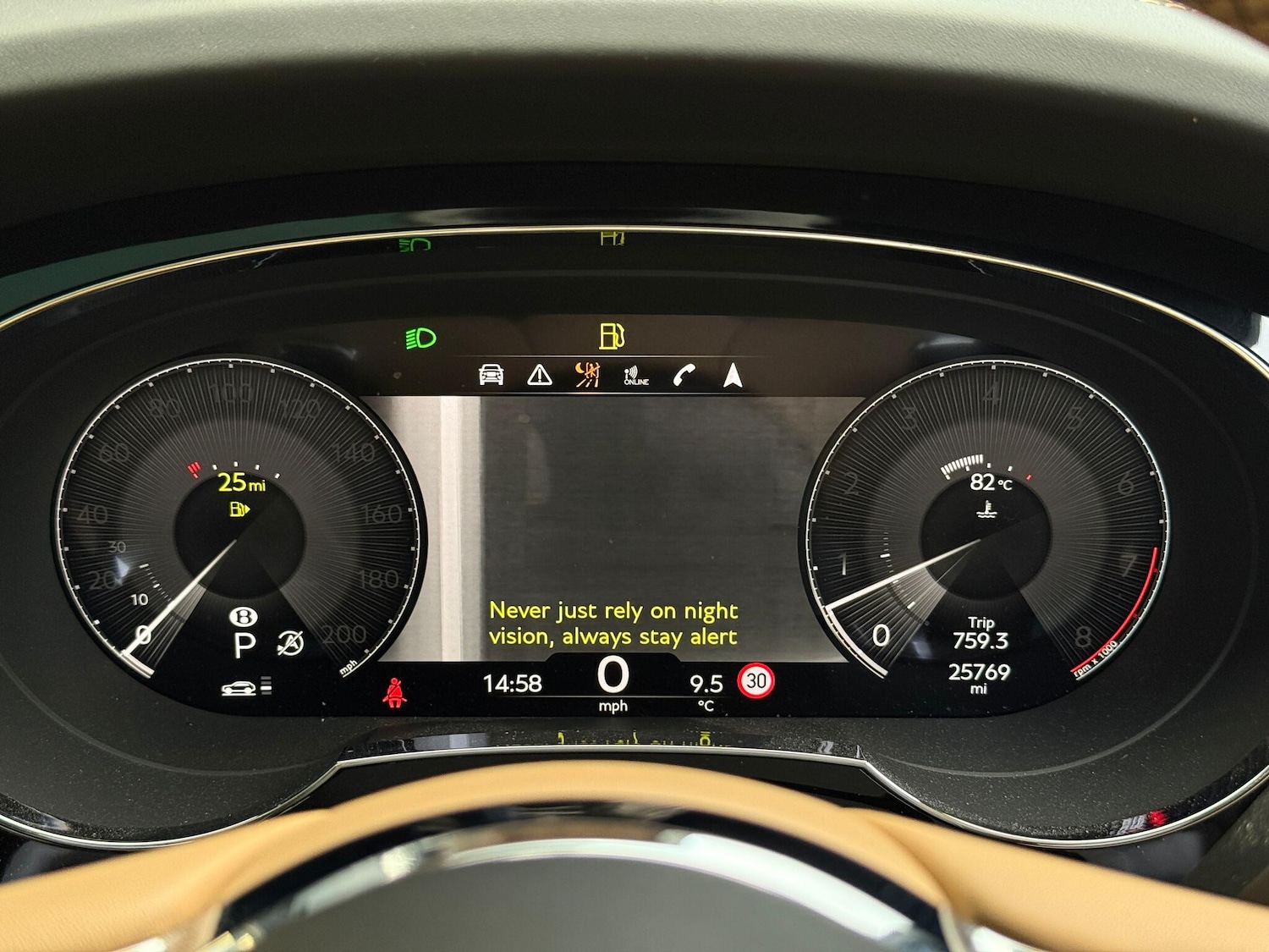 Used Bentley Bentayga 2023 for sale - 76735131: Photo 27