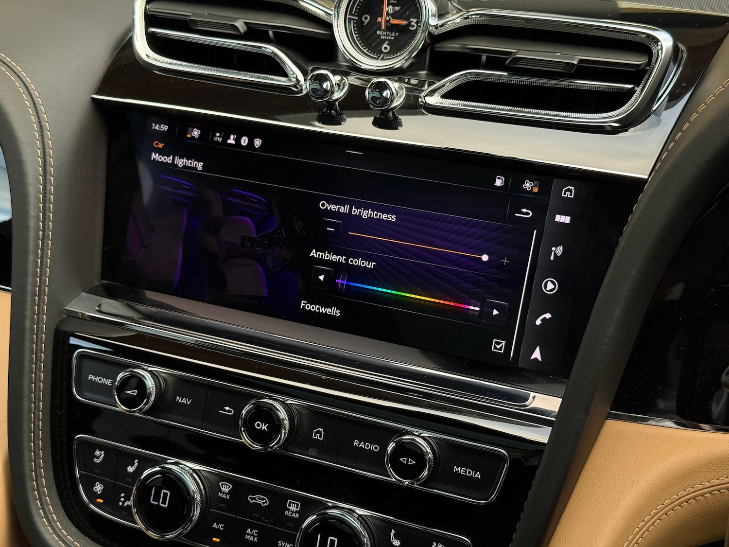 Used Bentley Bentayga 2023 for sale - 76735131: Photo 29