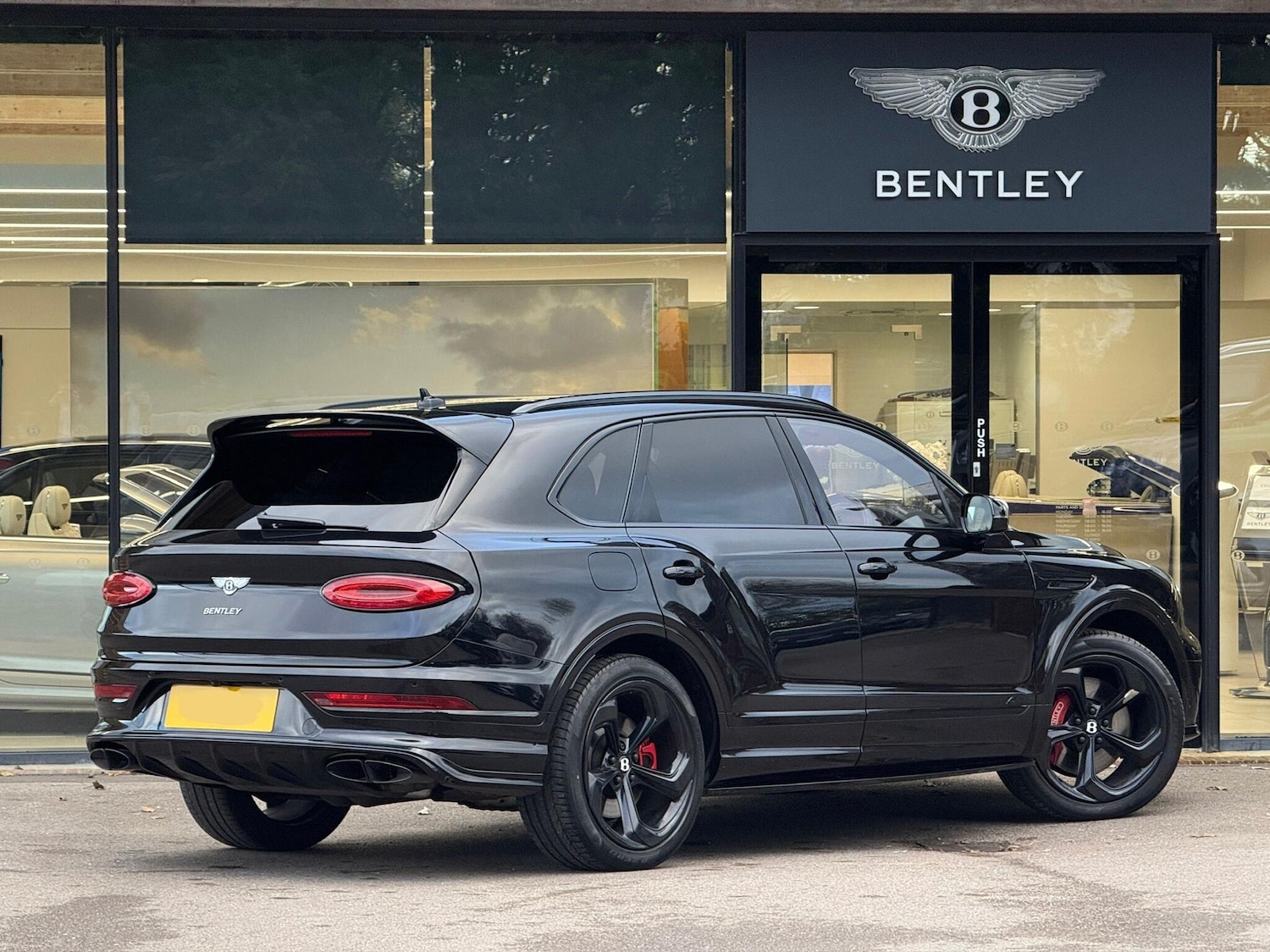 Used Bentley Bentayga 2023 for sale - 76735131: Photo 7