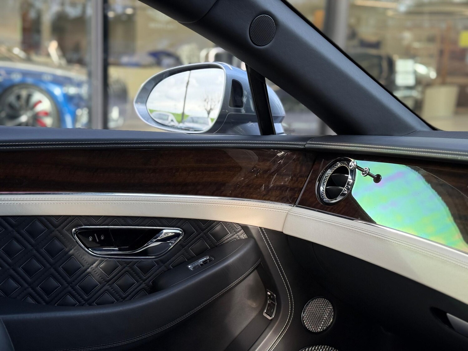 Used Bentley Continental 2019 for sale - 77657876: Photo 15