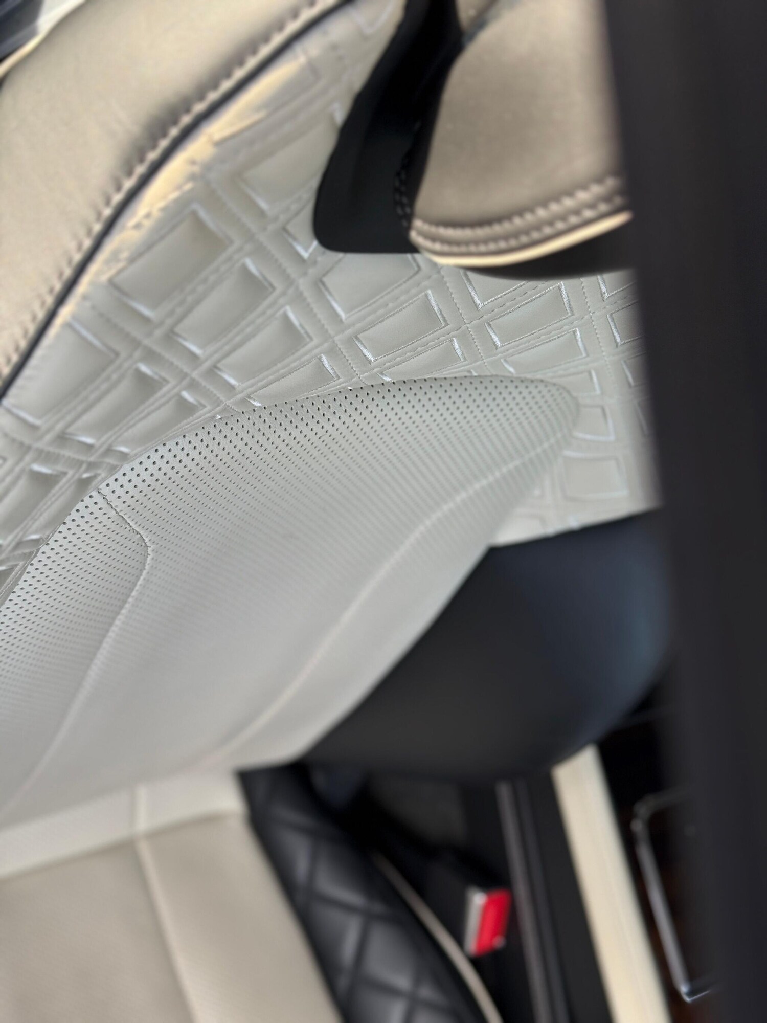 Used Bentley Continental 2019 for sale - 77657876: Photo 36