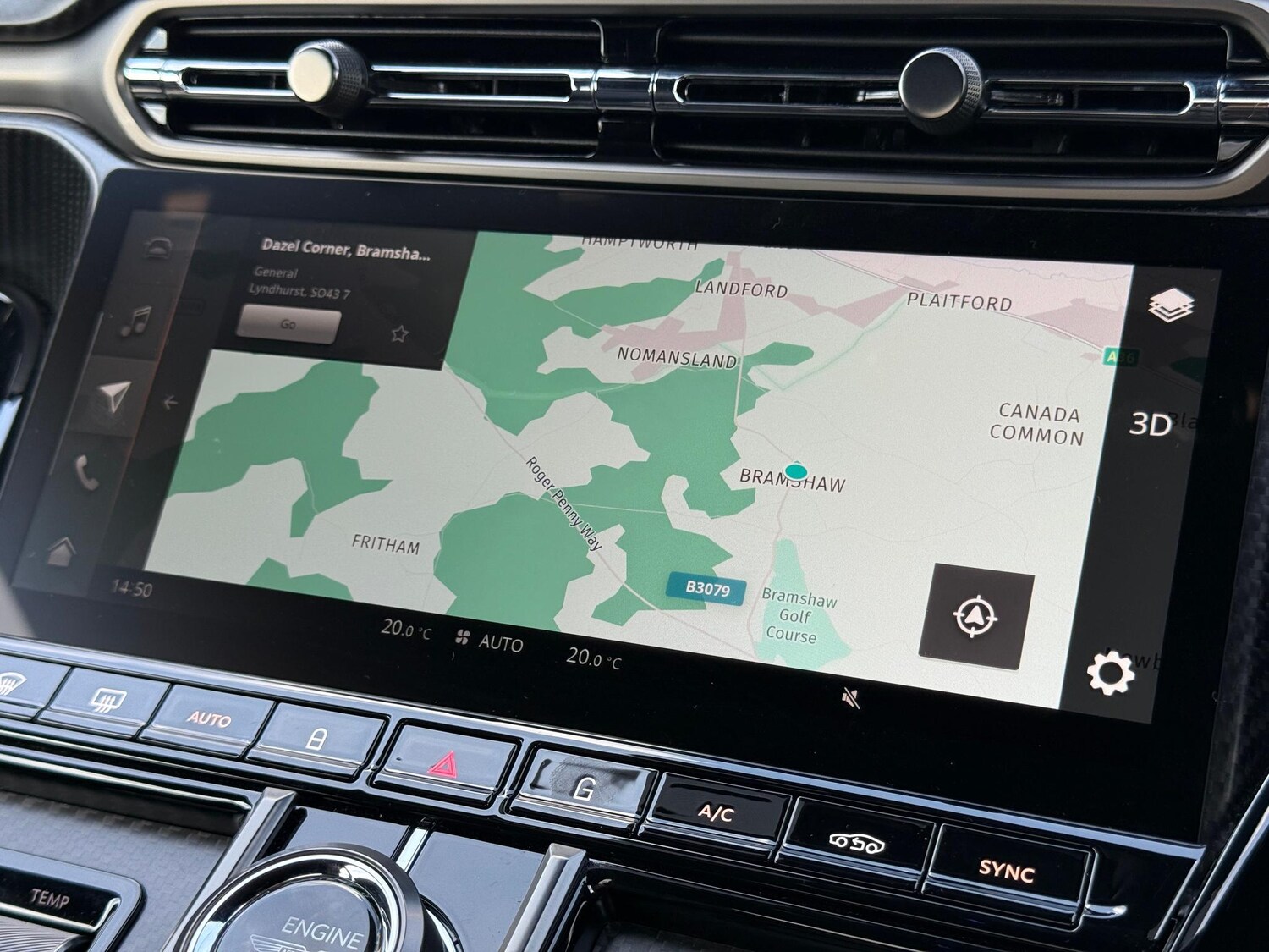 Used Aston Martin Vantage 2025 for sale - 76865651: Photo 27