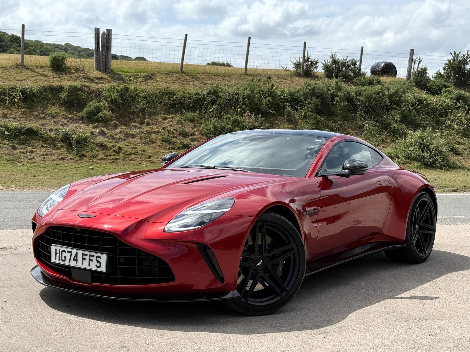 Used Aston Martin Vantage 2025 for sale - 76865651: Photo 6